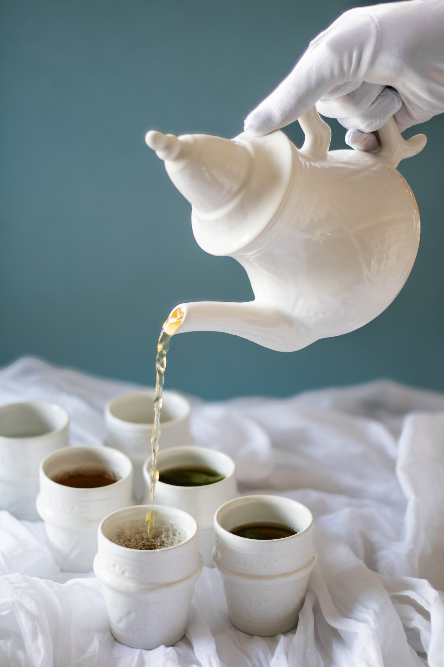 Ensemble théière artisanale avec 6 verres