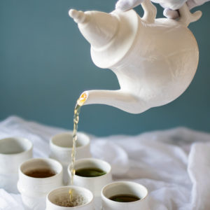 Ensemble théière artisanale avec 6 verres